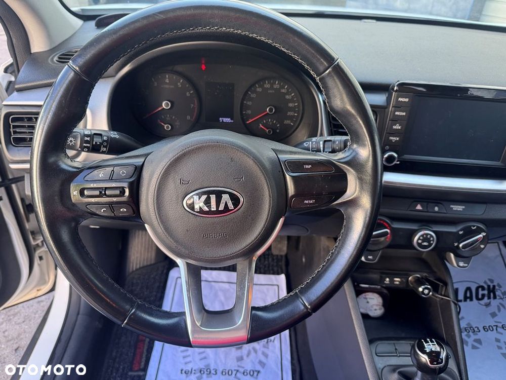 Kia Stonic - 13