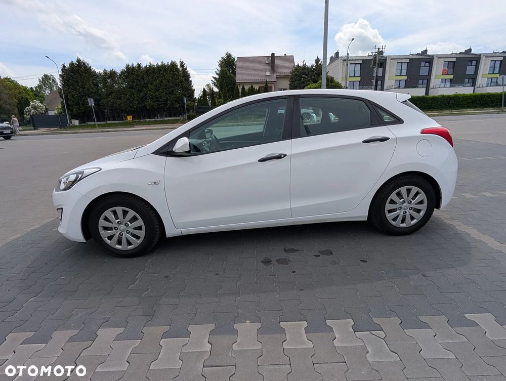 Hyundai i30 1.4 Base - 4