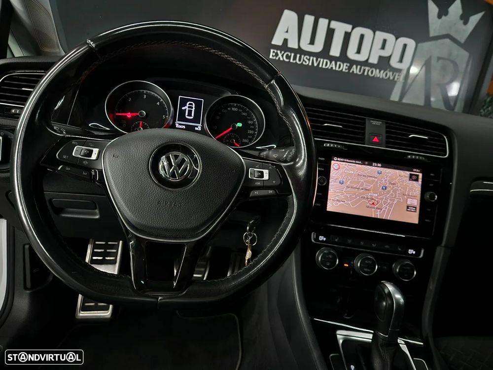 VW Golf 1.6 TDI SCR DSG IQ.DRIVE - 15