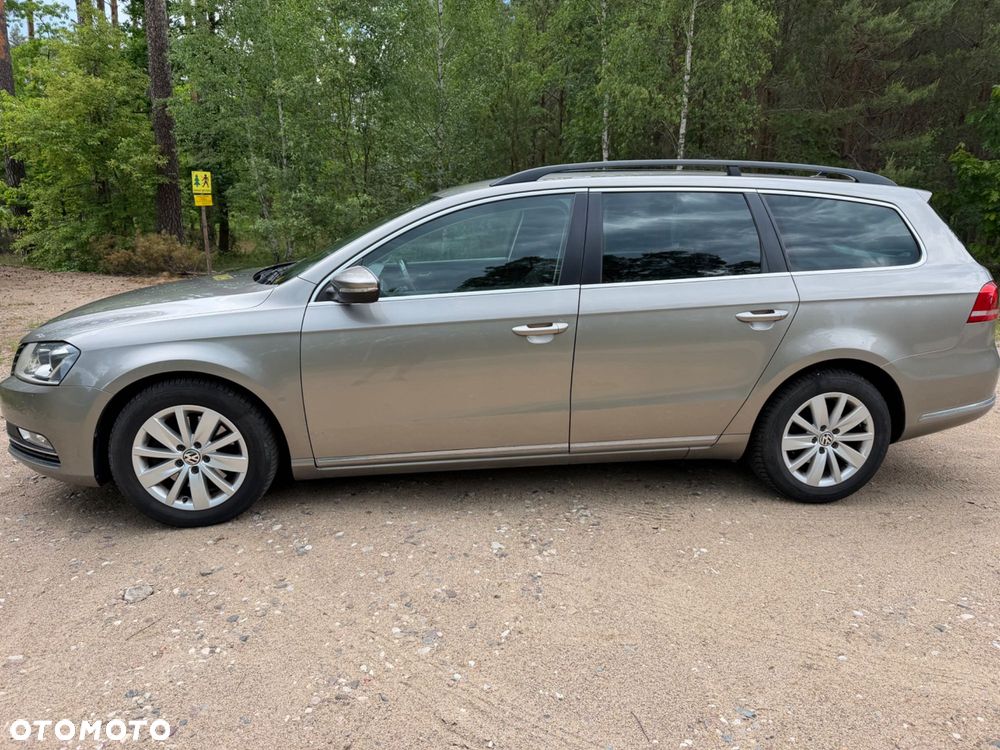 Volkswagen Passat - 5