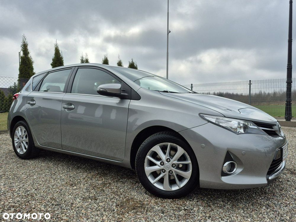 Toyota Auris - 36