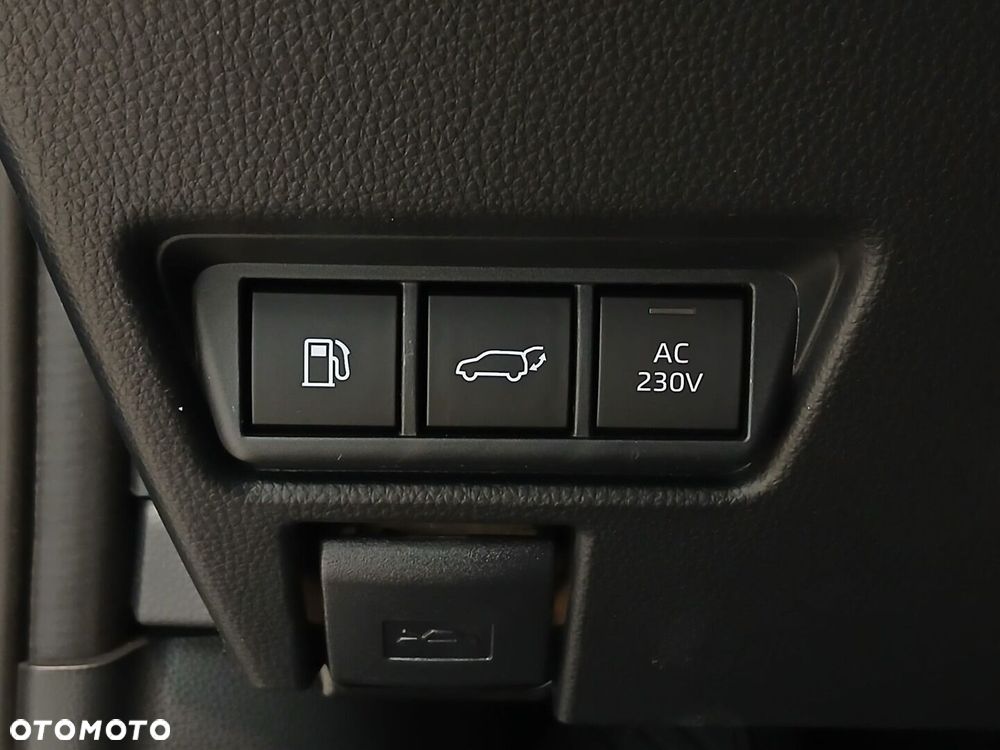Toyota Prius - 17