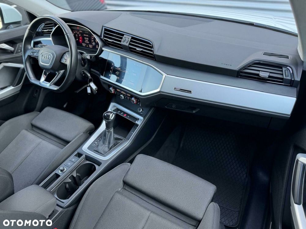 Audi Q3 - 13