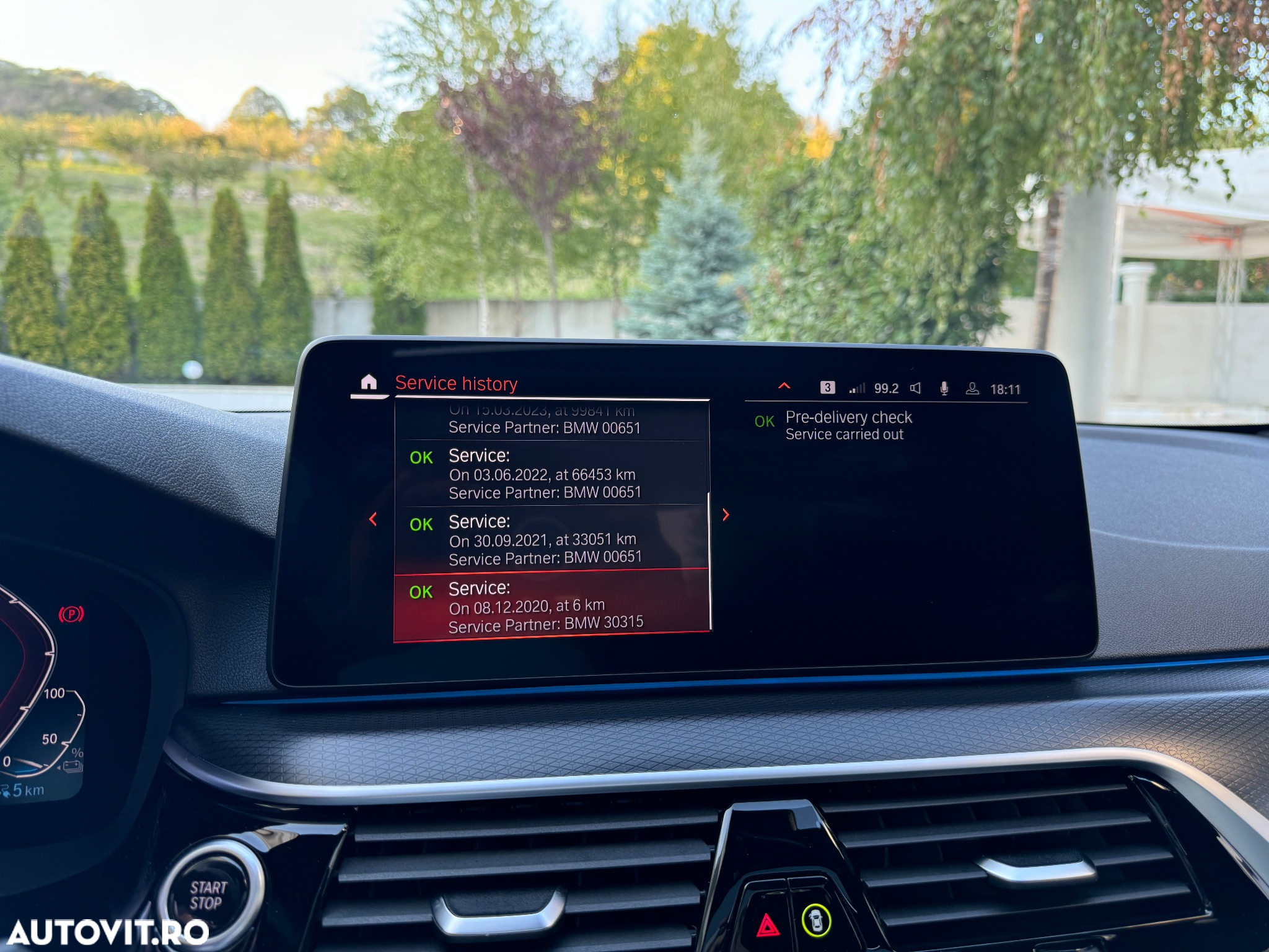 BMW Seria 5 530e Aut. - 29