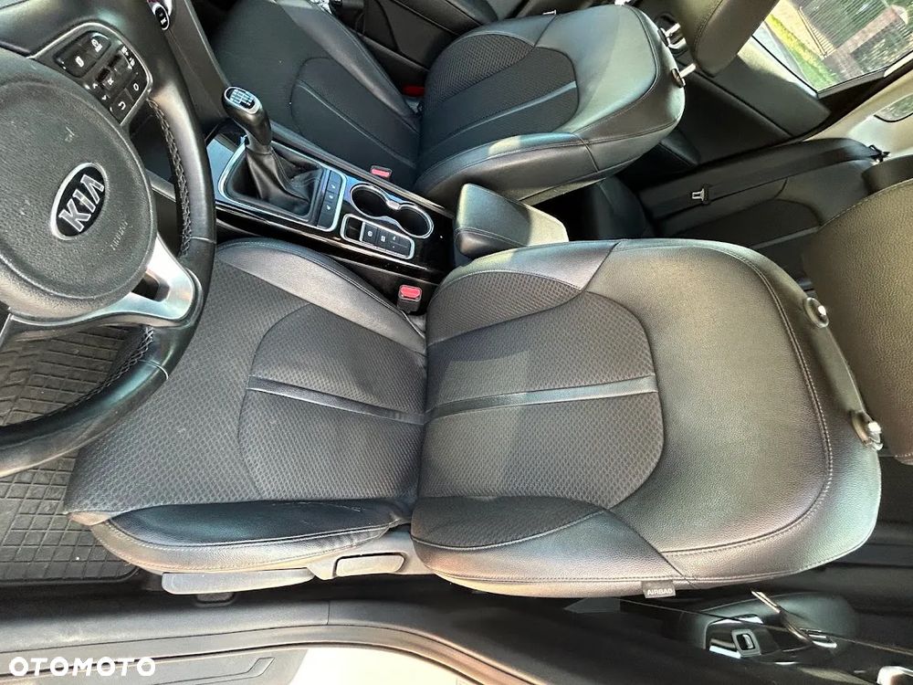 Kia Optima 1.7 CRDI L - 13