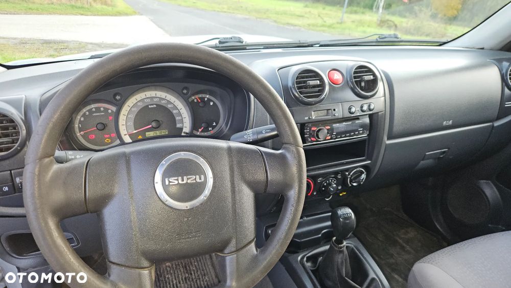 Isuzu D-Max 2.5d DC Basic - 5