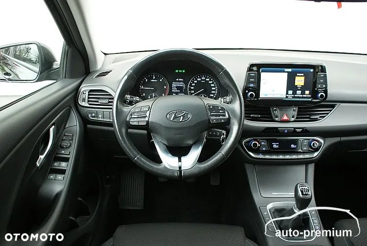 Hyundai i30 Kombi 1.6 CRDI Family+ - 7