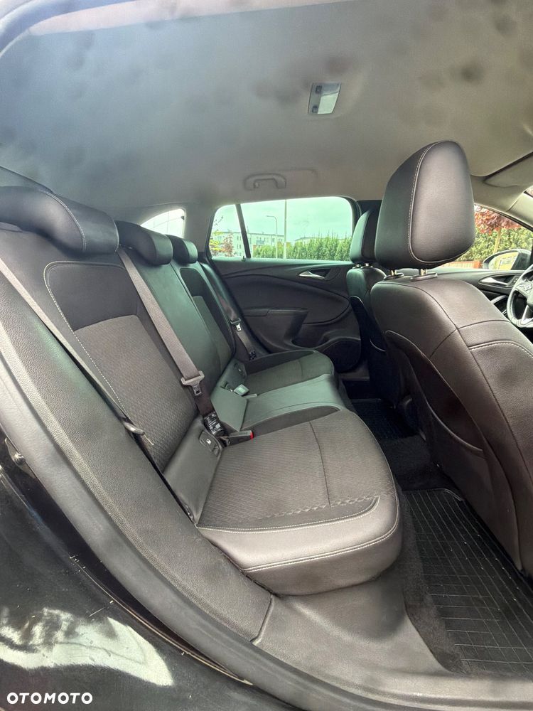 Opel Astra 1.6 BiTurbo D Start/Stop Ultimate - 18
