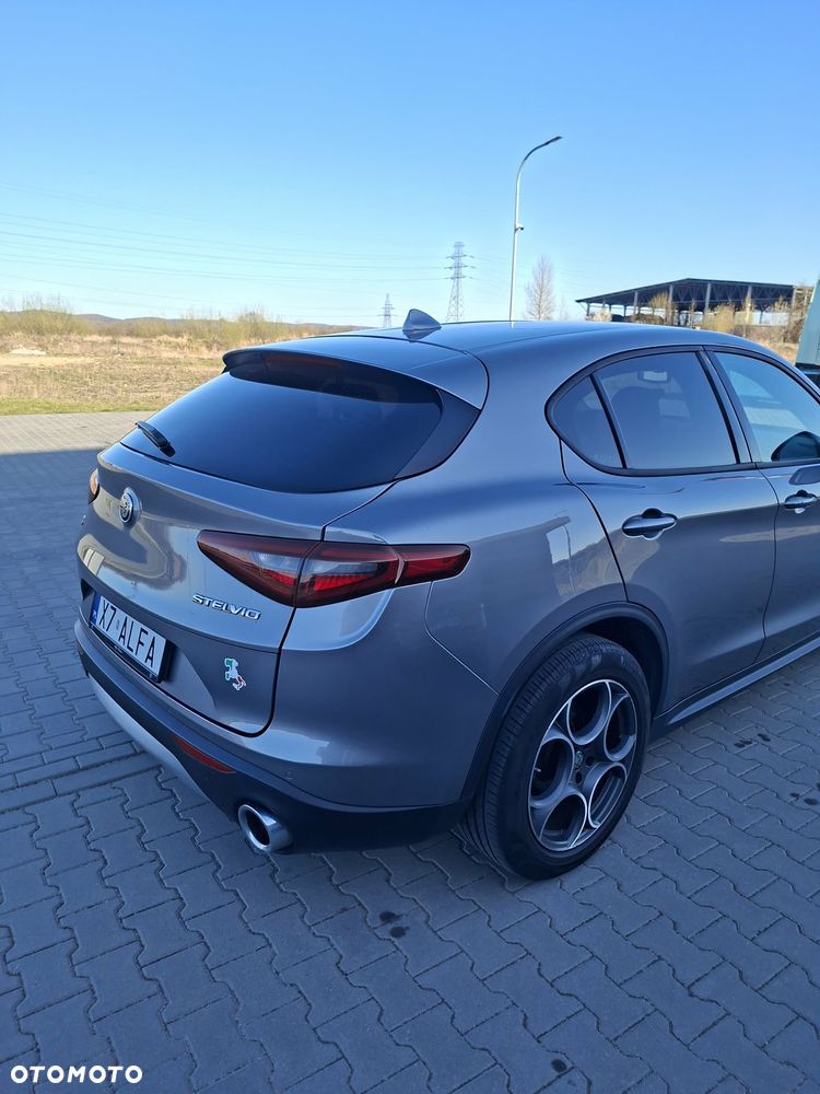 Alfa Romeo Stelvio 2.0 Turbo Super Q4 - 10