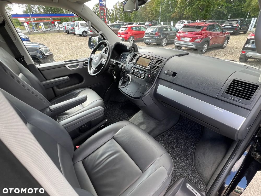 Volkswagen Multivan - 19