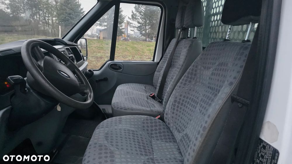 Ford Transit - 17