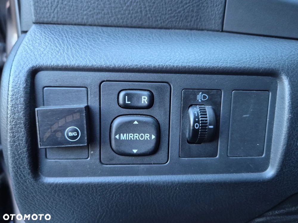 Toyota Corolla Verso 1.6 Premium - 15