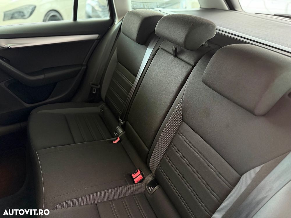 Skoda Octavia 1.6 TDI Ambition - 31