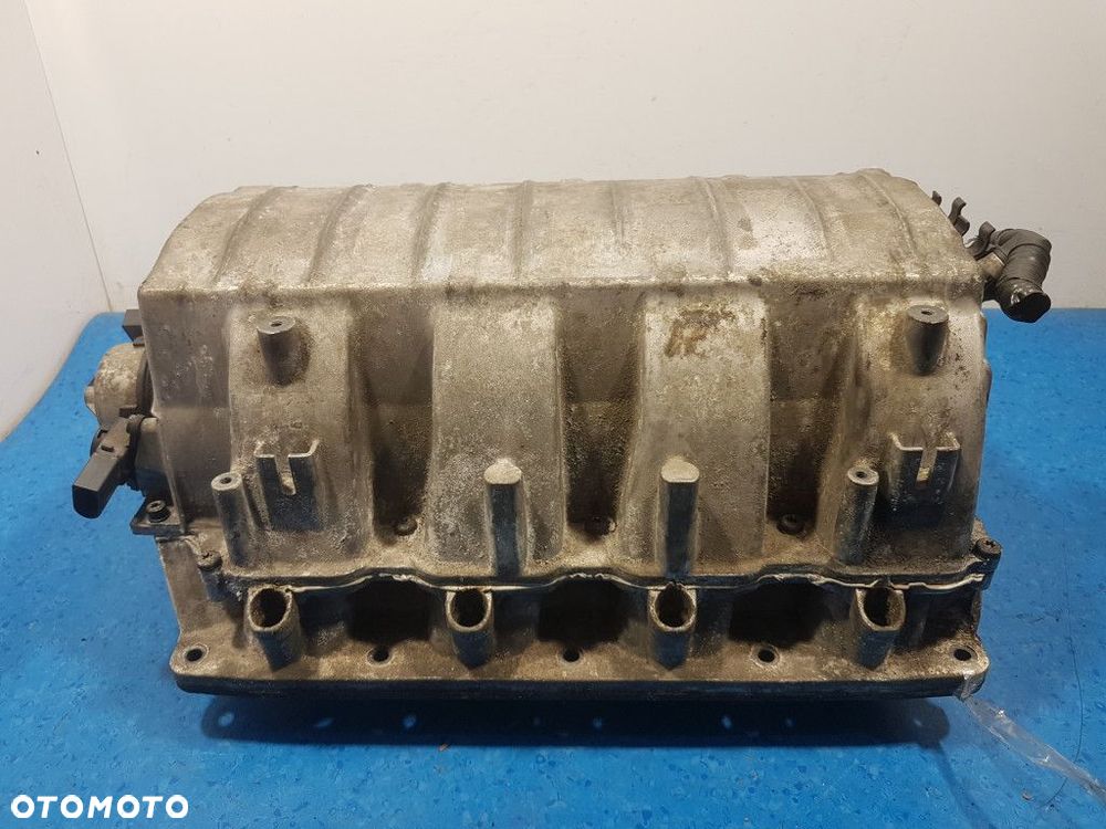 BMW 735IA E65 3.6 V8 KOLEKTOR SSĄCY 722928 - 5
