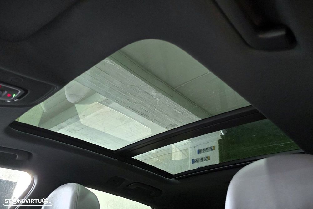 Audi A4 Avant 35 TDI S line S tronic - 37