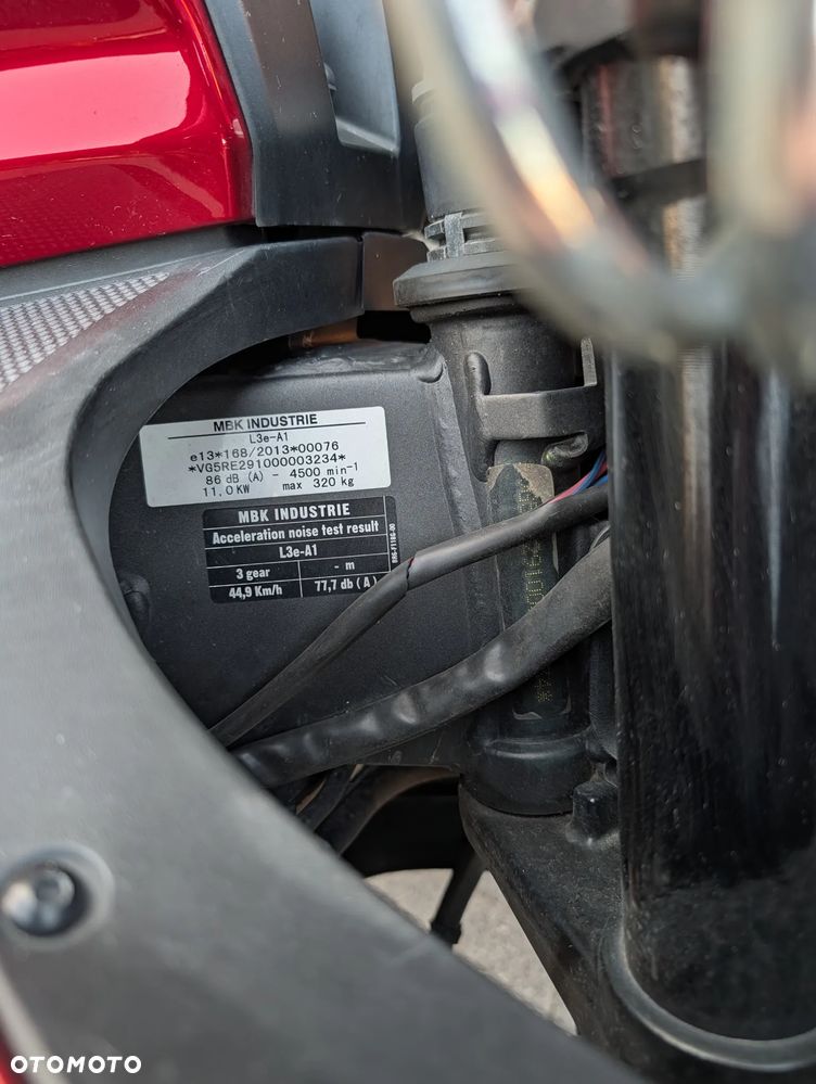 Yamaha YZF - 4