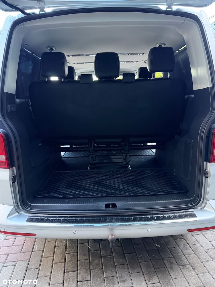 Volkswagen Caravelle - 27