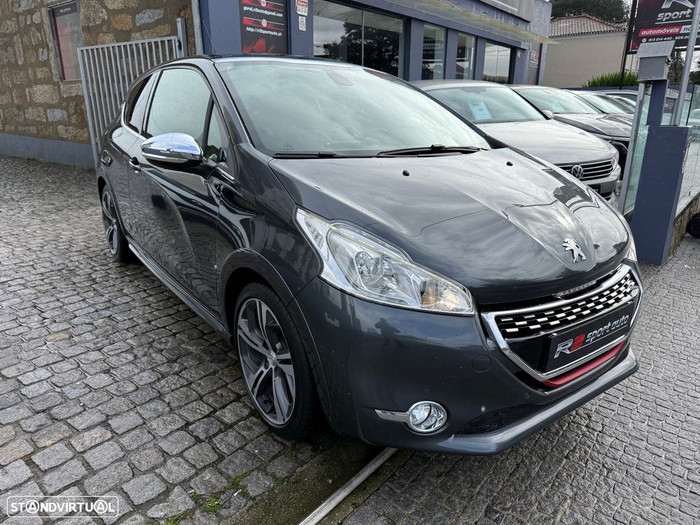 Peugeot 208 GTI 200 THP - 2