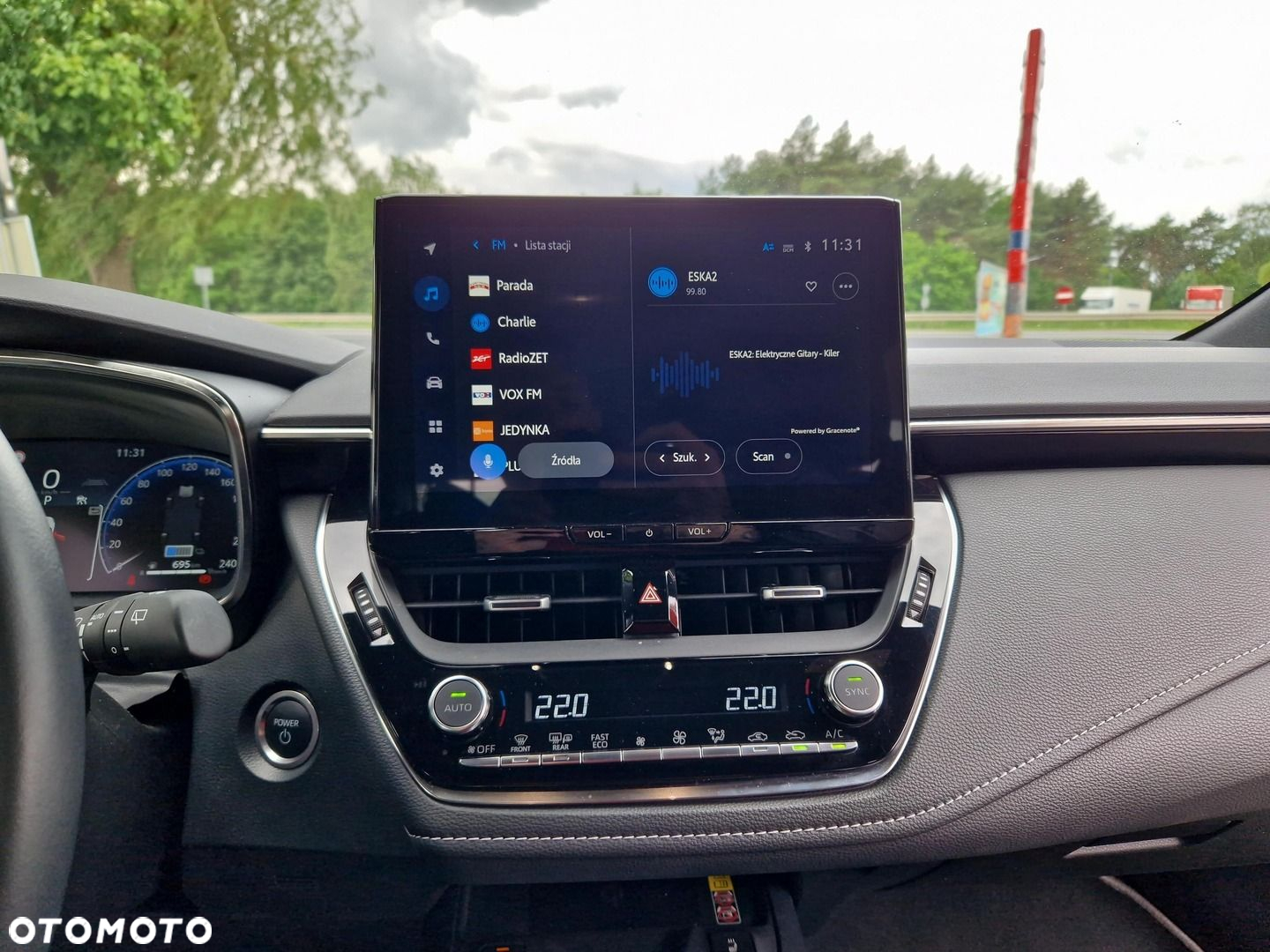 Toyota Corolla 1.8 Hybrid Comfort - 18