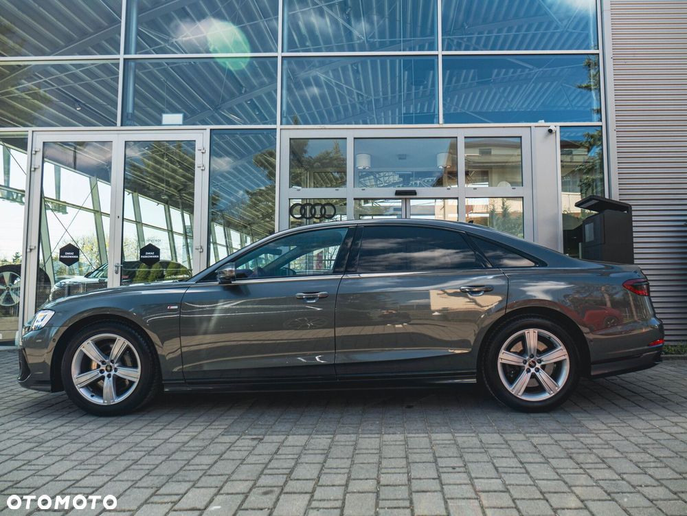 Audi A8 - 11