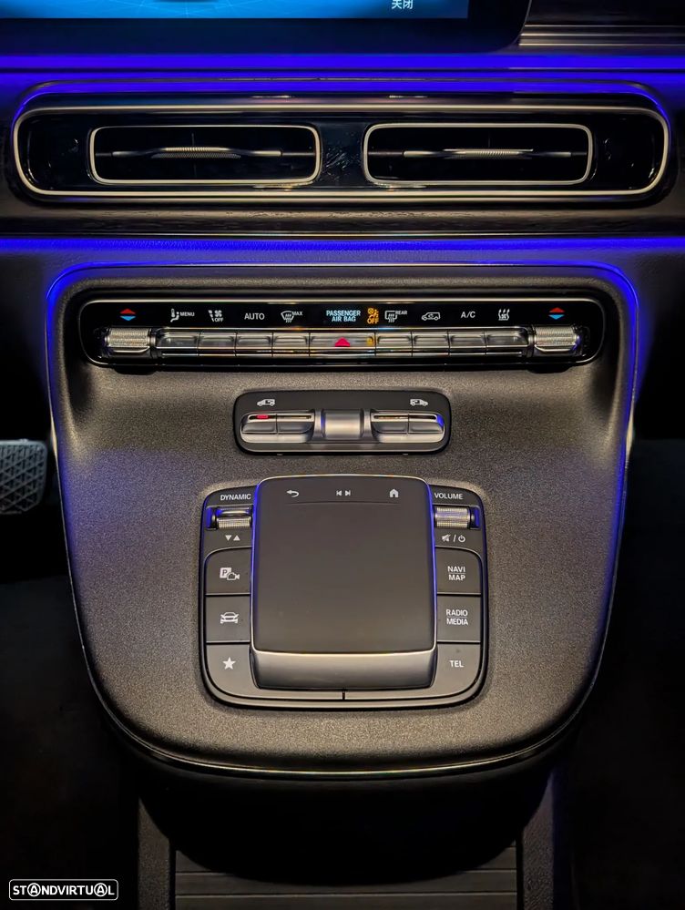 Mercedes-Benz EQV 300 Longa - 13