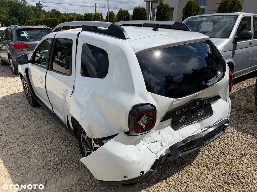 Dacia Duster 1.6 SCe Comfort - 4