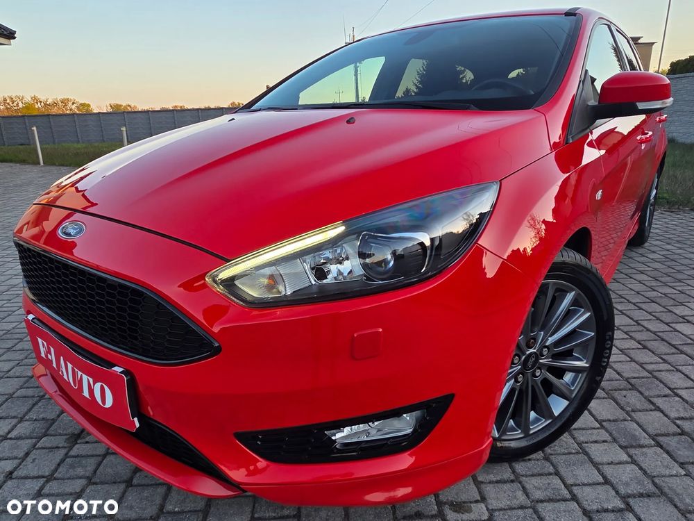 Ford Focus 1.0 EcoBoost Start-Stopp-System ST-LINE DESIGN - 29