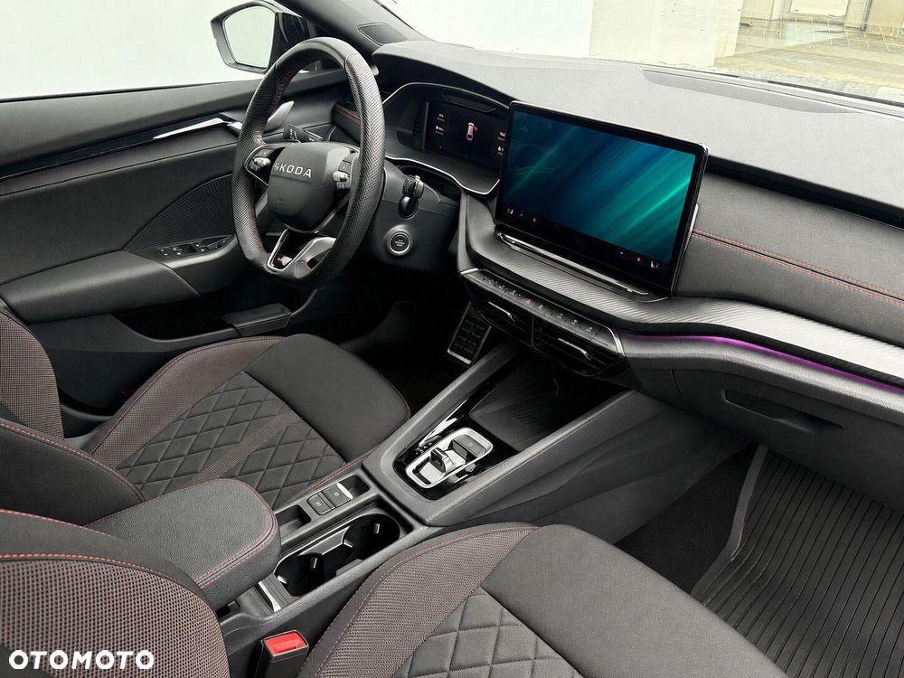 Skoda Octavia 2.0 TSI RS DSG - 8