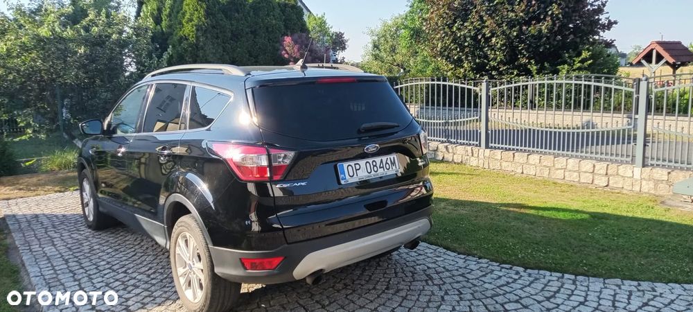 Ford Kuga - 2