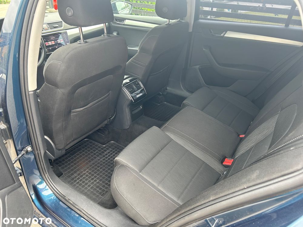 Skoda Superb 2.0 TDI 4x4 Ambition DSG - 6