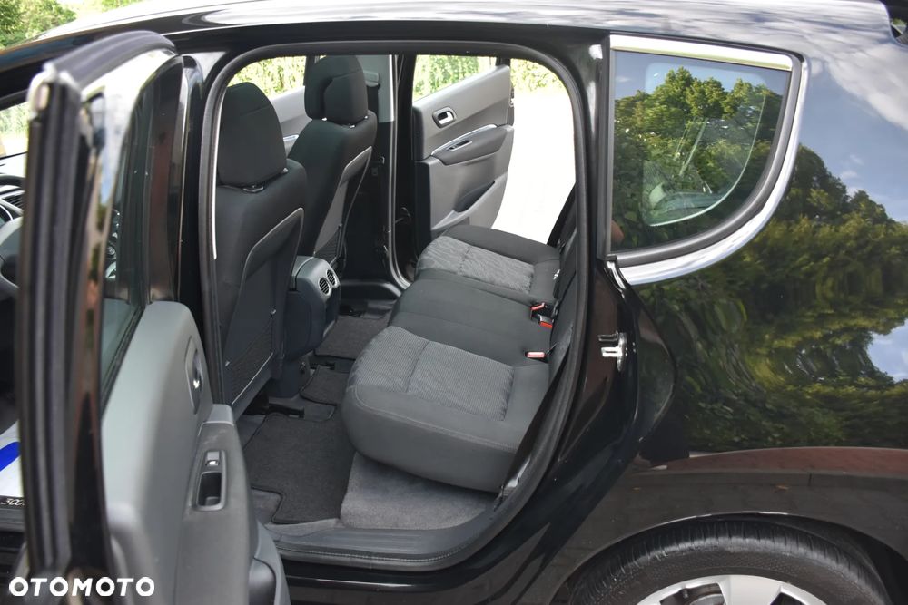 Peugeot 3008 155 THP Automatik Allure - 15