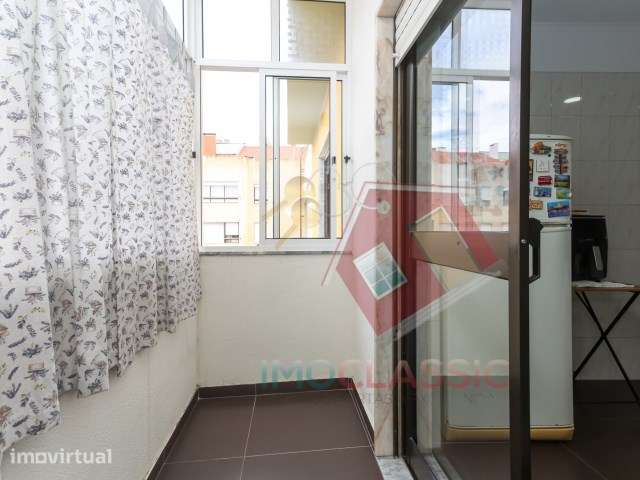 Apartamento T2+1 com 102,4 m² em localização privilegiada - Grande imagem: 4/20