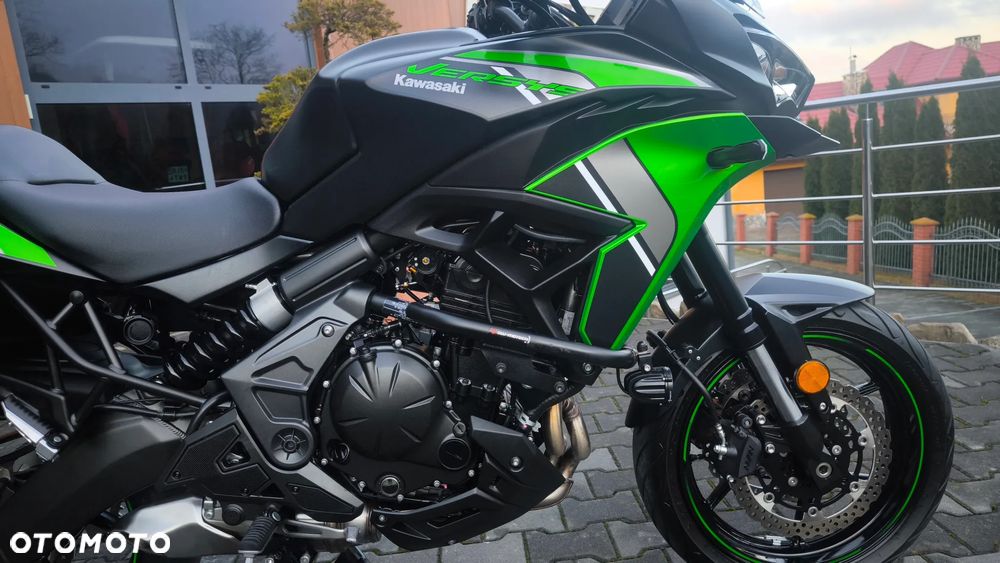 Kawasaki Versys 650 - 14