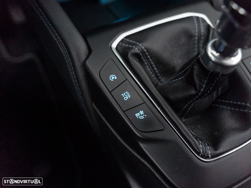 Ford Focus SW 1.5 TDCi EcoBlue Active X - 25