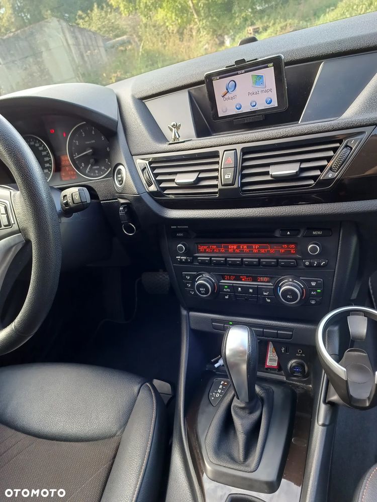BMW X1 sDrive18i xLine - 19
