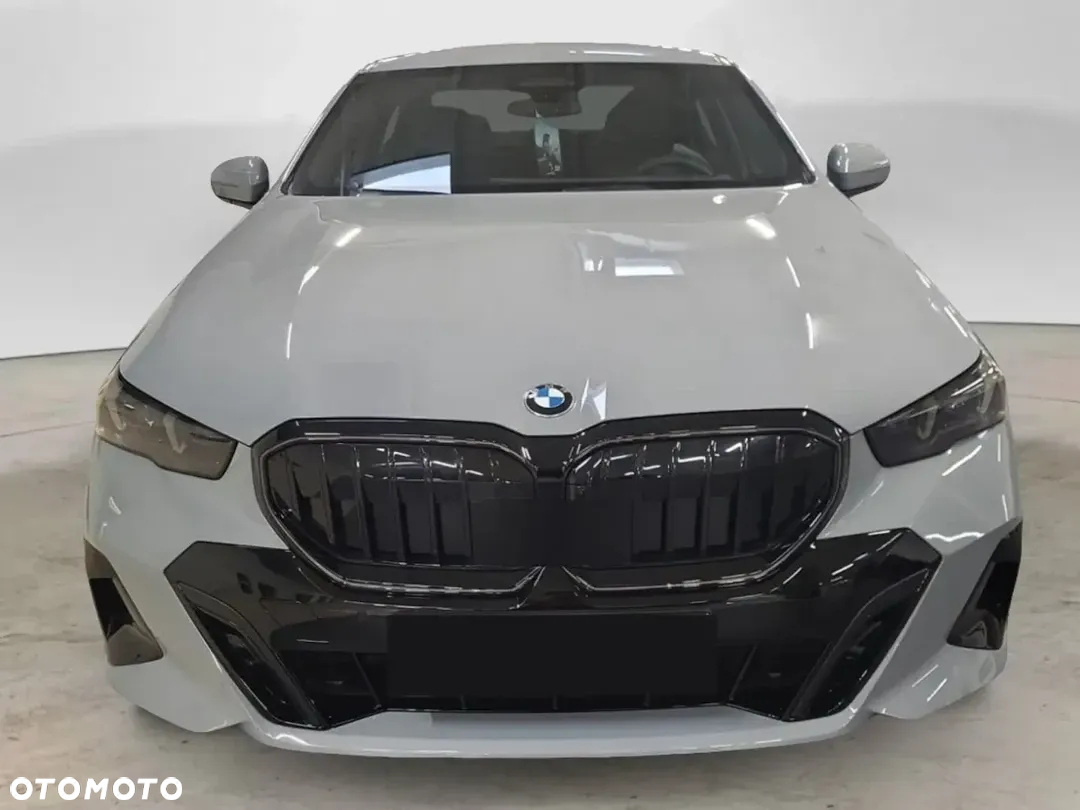 BMW Seria 5 520d mHEV M Sport - 5