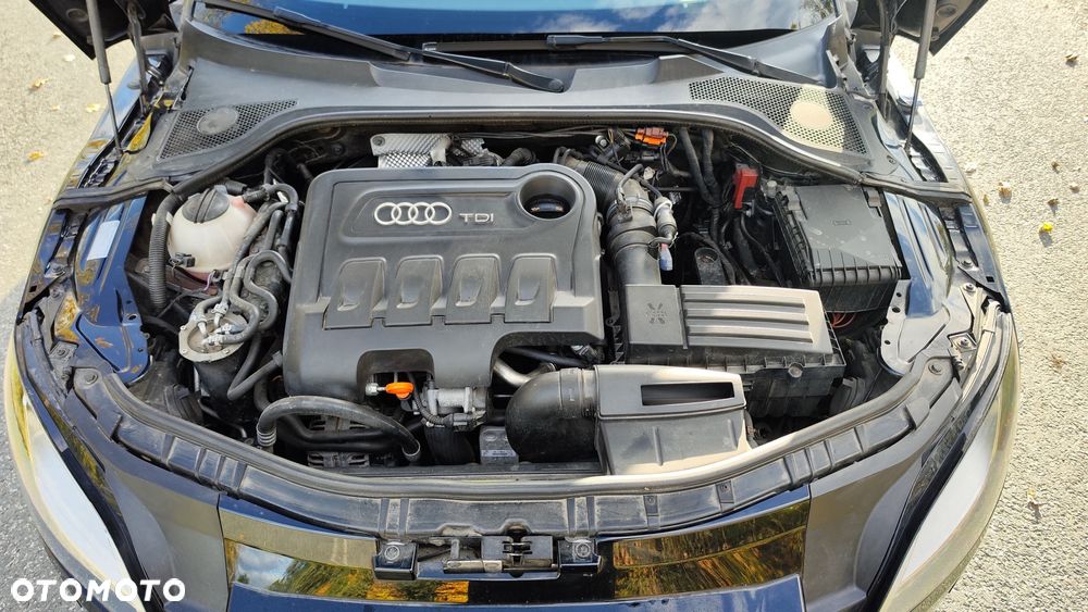 Audi TT Roadster 2.0 TDI quattro - 11
