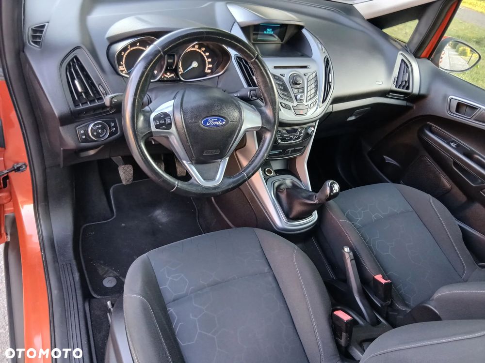 Ford B-MAX - 8