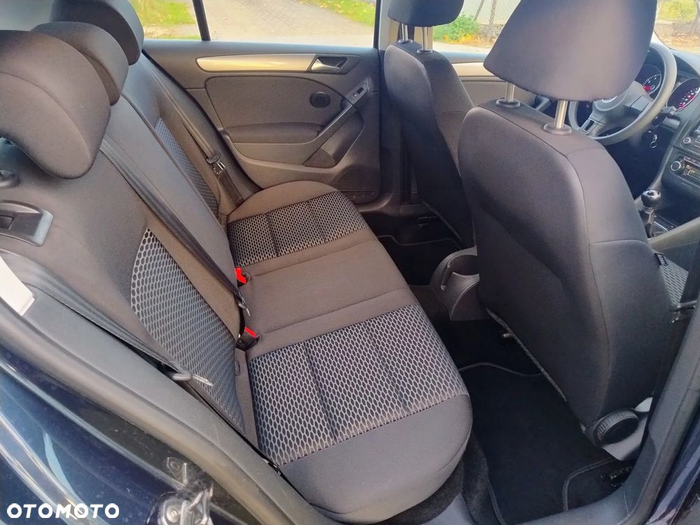 Volkswagen Golf 1.6 Trendline - 21