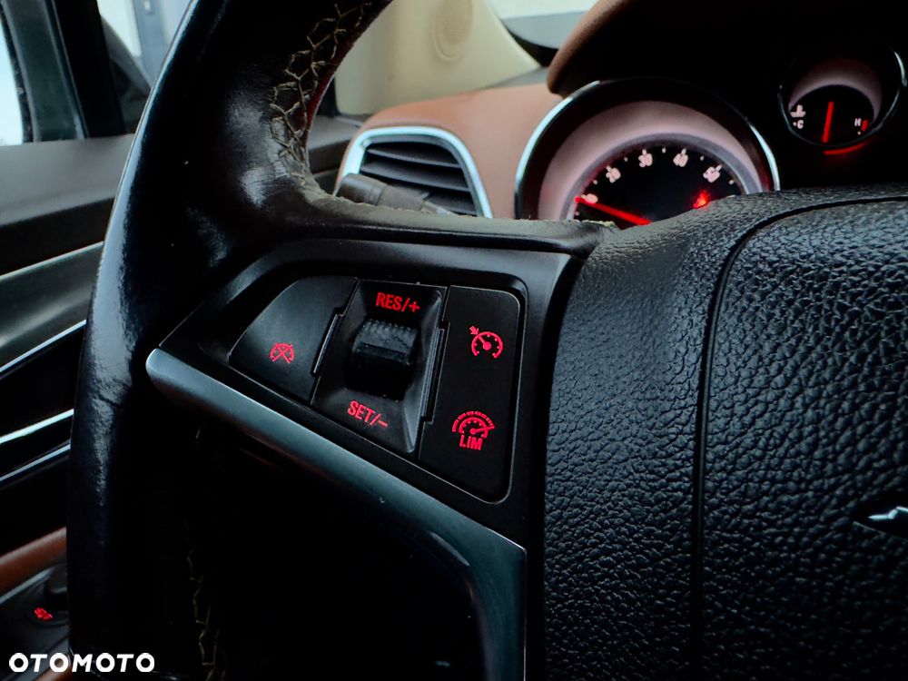 Opel Mokka 1.4 Turbo ecoFLEX Start/Stop 4x4 Color Edition - 34