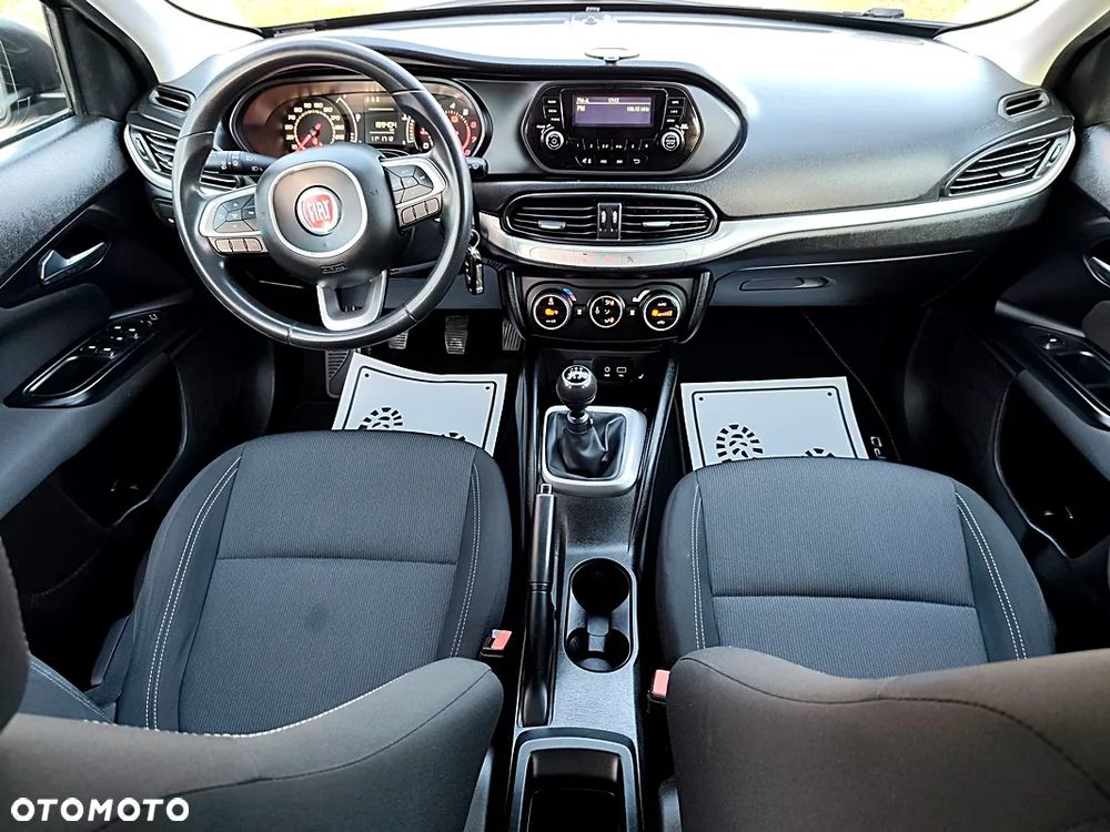 Fiat Tipo 1.4 16V More - 19