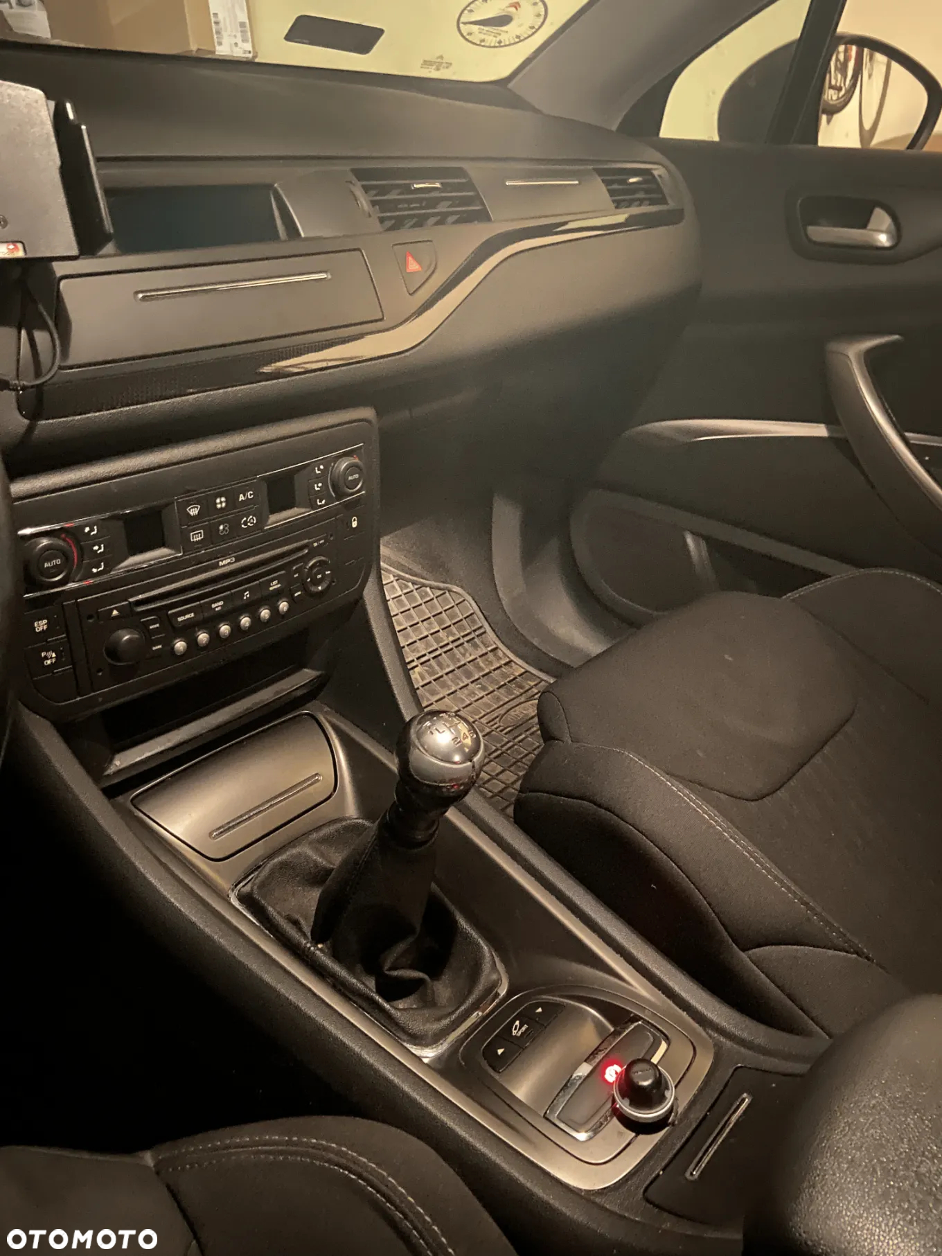 Citroën C5 2.0 HDi Confort - 11