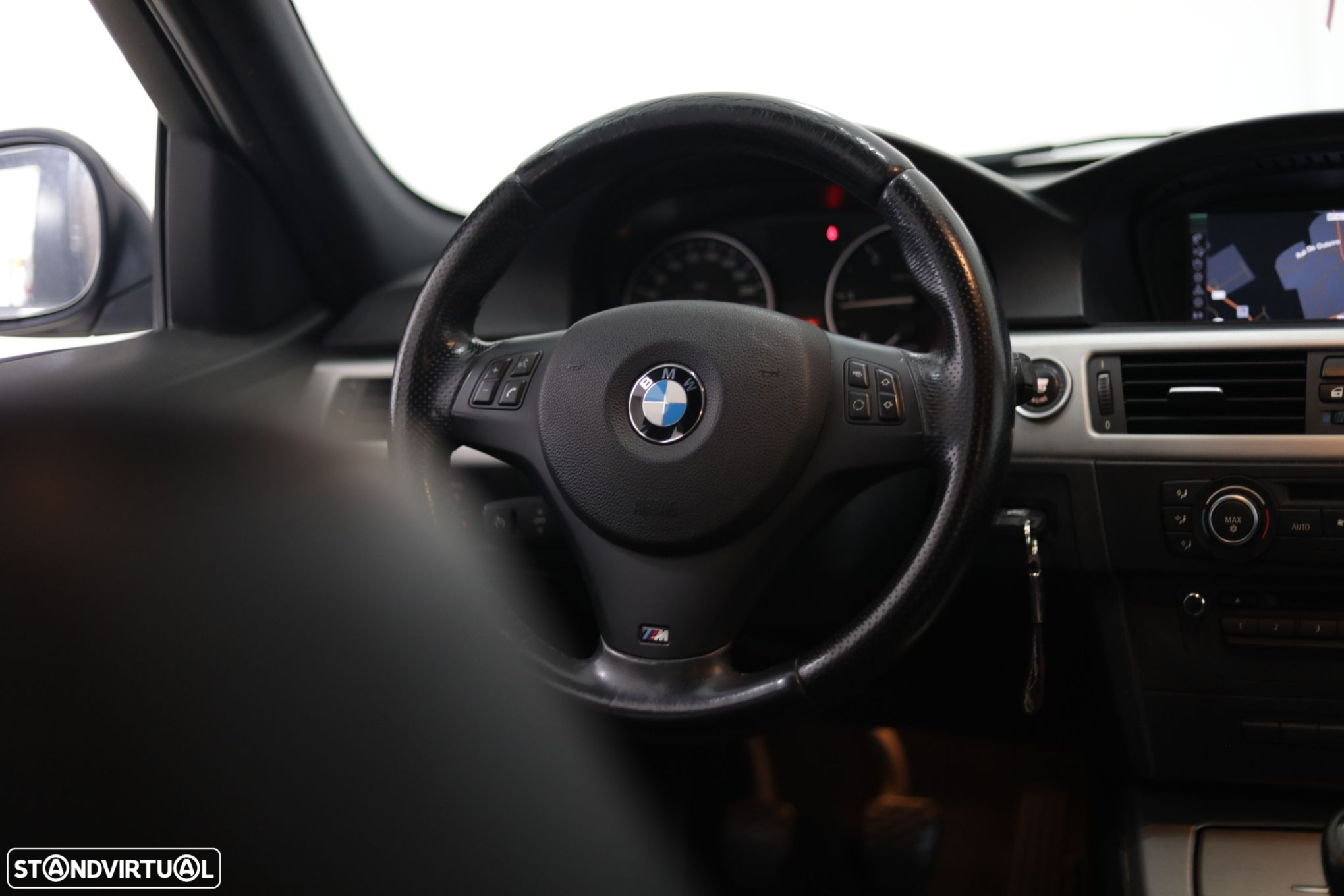 BMW 318 d Navigation - 29