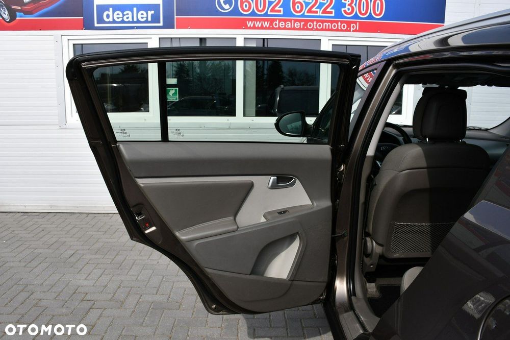 Kia Sportage 1.7 CRDI 2WD Attract - 35