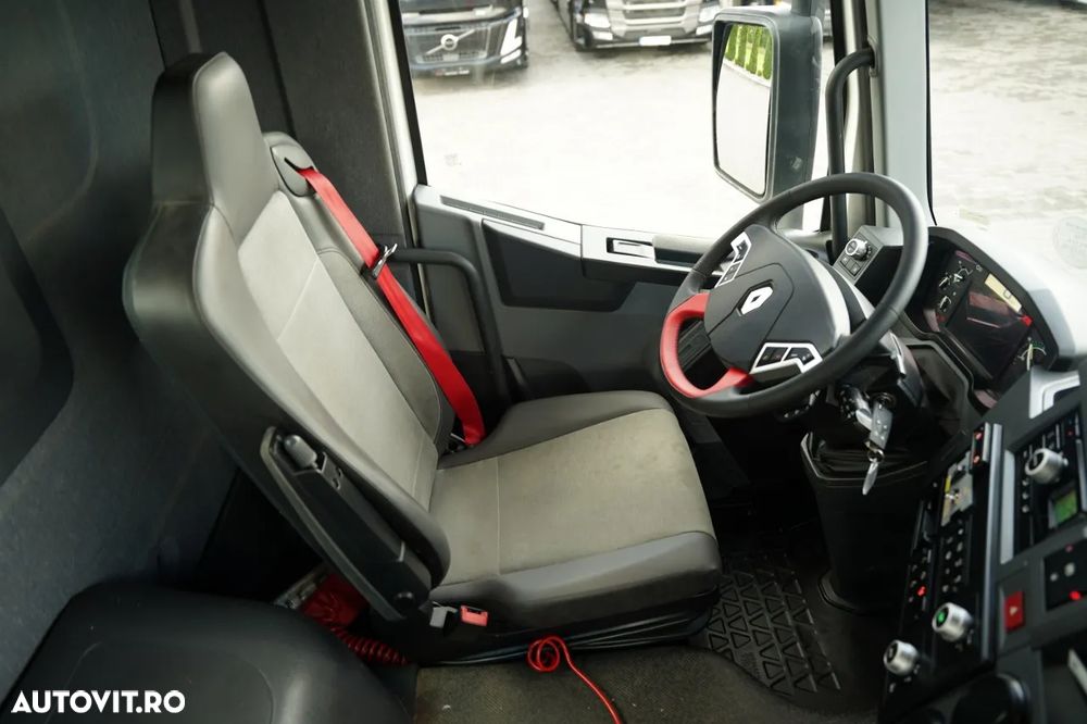 Renault C 380 / 6x4 / CAROSERIE DE LIVRARE 6,8 m / + HIAB X-HIPRO 192 ES-4 ÎNALTĂ DE RIDICARE: 12,4 M / ROTATOARE / FURCĂ PENTRU PALEȚI / EURO 6 - 30