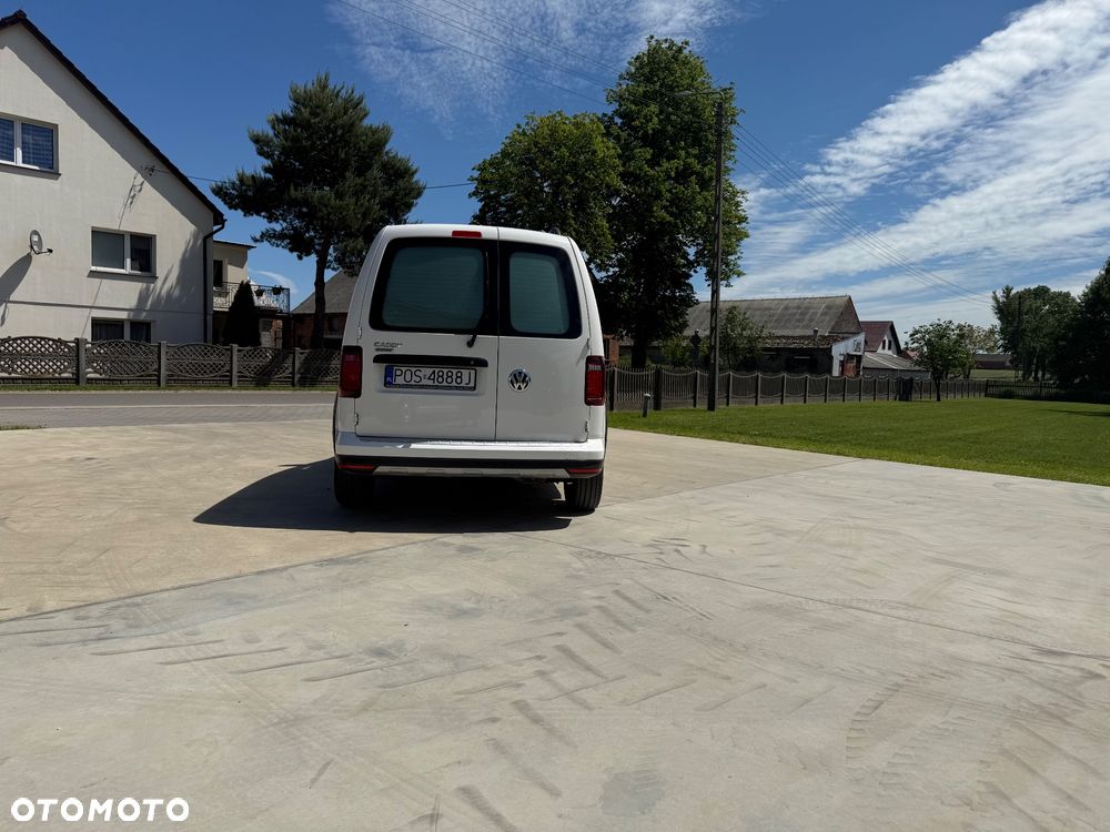Volkswagen Caddy 2.0 TDI Alltrack DSG - 4