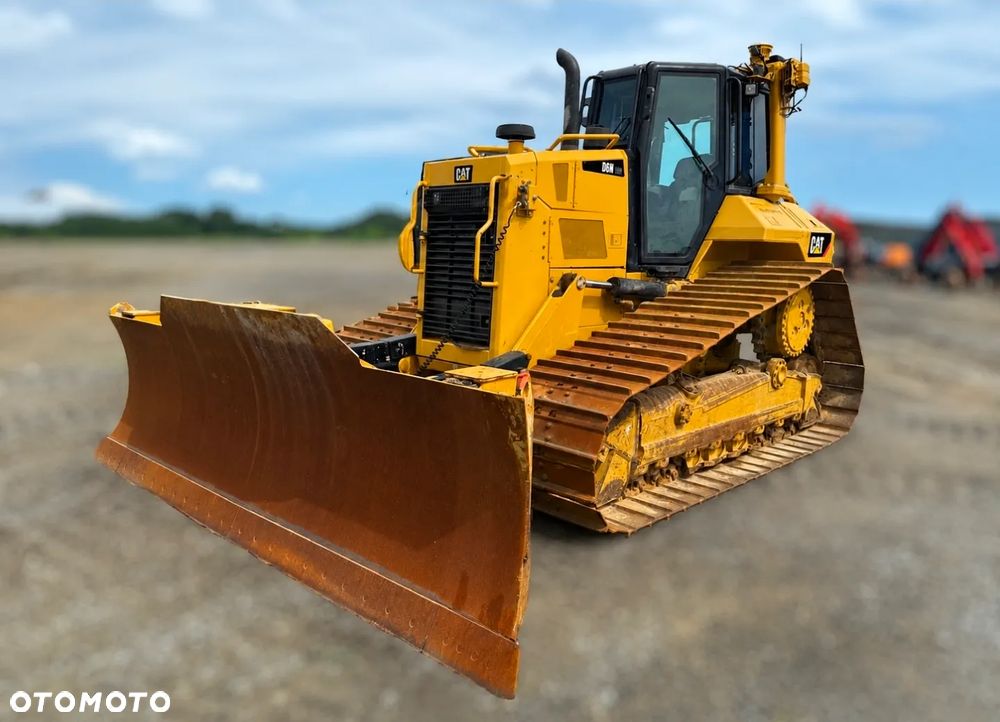 Caterpillar D6N - 1