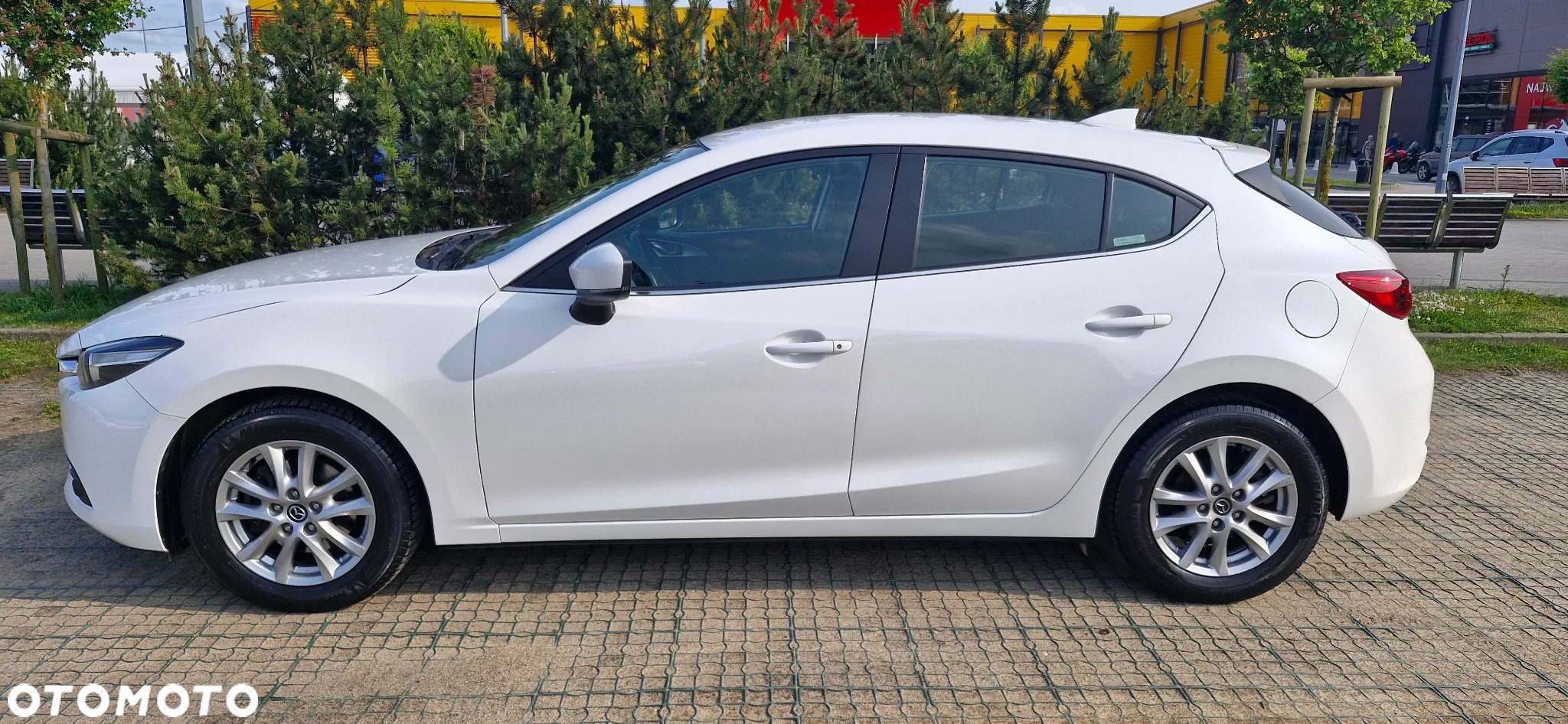 Mazda 3 - 2