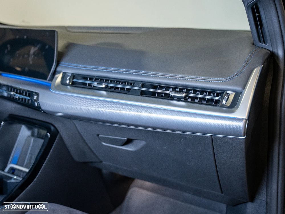 BMW 225xe Active Tourer e xDrive Pack Desportivo M - 18