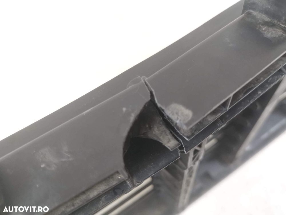 Grila Hota Electrica Porsche  Cayenne 3 9Y 2017 2018 2019 2020 2021 20 - 8